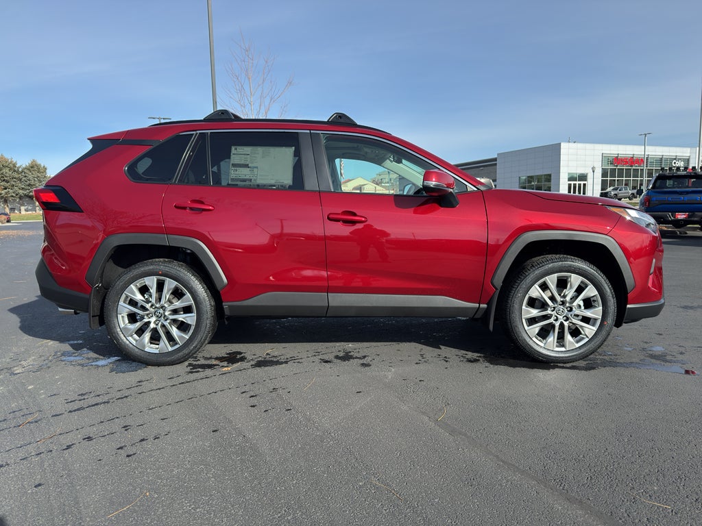 2025 Toyota RAV4 XLE Premium