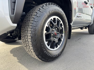 2025 Toyota Tacoma TRD Off-Road