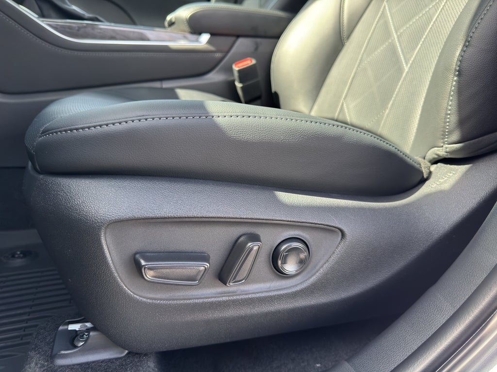 2026 Toyota Highlander Hybrid Hybrid Platinum