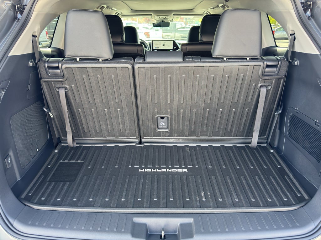 2026 Toyota Highlander Hybrid Hybrid Platinum