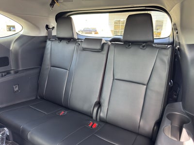 2026 Toyota Highlander Hybrid Hybrid Platinum