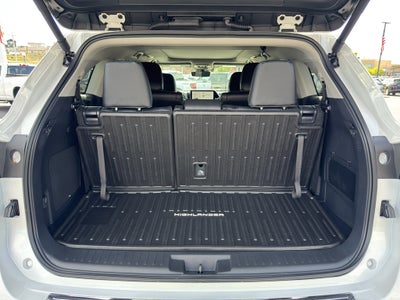 2026 Toyota Highlander Hybrid Hybrid Platinum