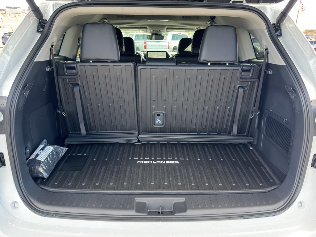 2026 Toyota Highlander Hybrid Hybrid Limited