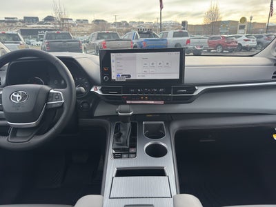 2026 Toyota Sienna XLE