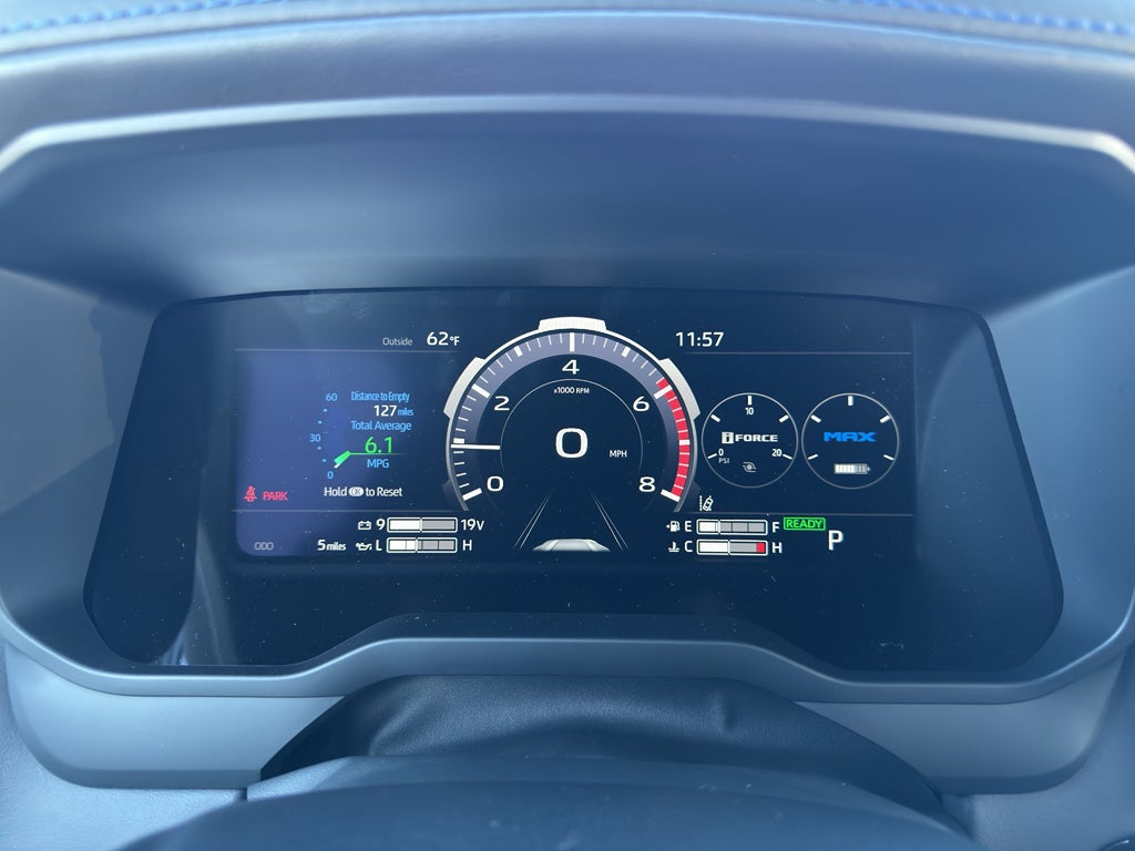 2026 Toyota Tundra i-FORCE MAX Platinum i-FORCE MAX