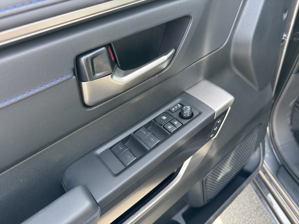 2026 Toyota Tundra i-FORCE MAX Platinum i-FORCE MAX