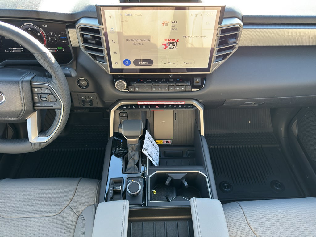 2026 Toyota Tundra i-FORCE MAX Limited i-FORCE MAX