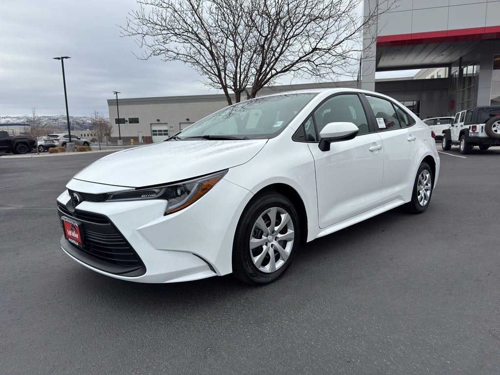 2026 Toyota Corolla LE