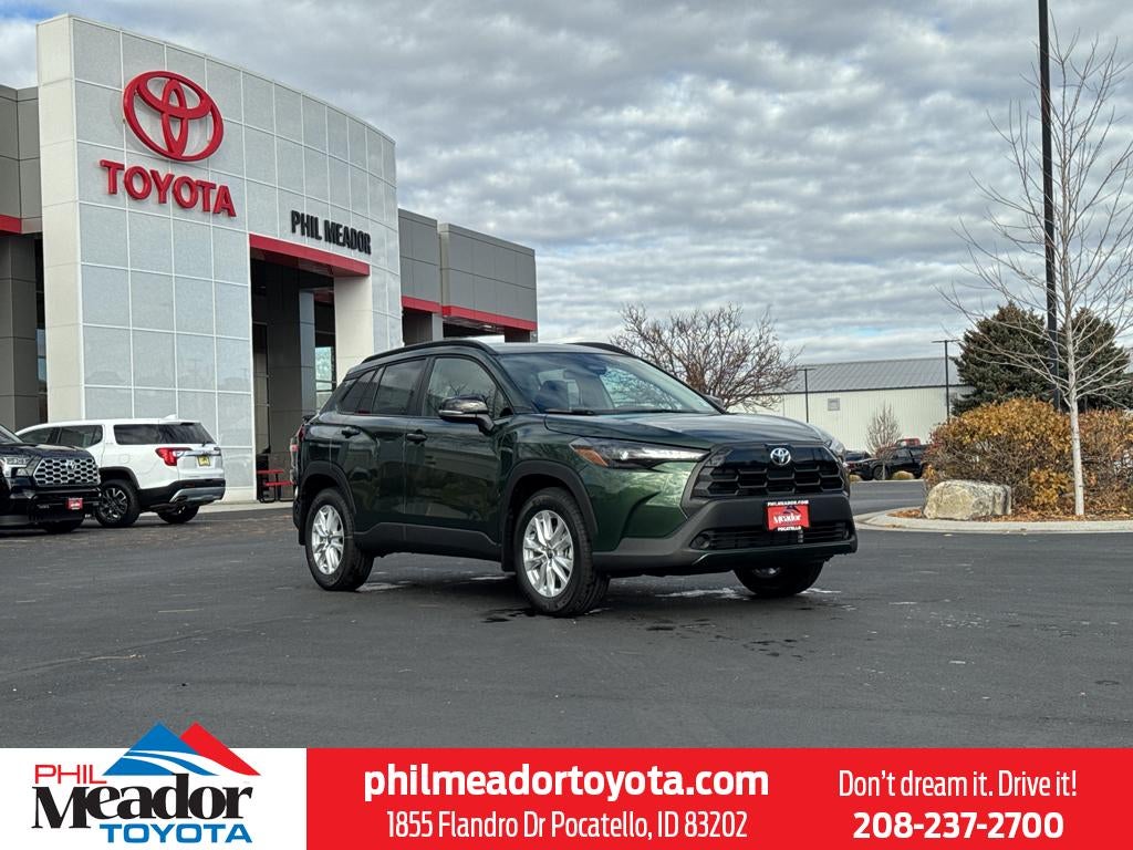 2026 Toyota Corolla Cross LE