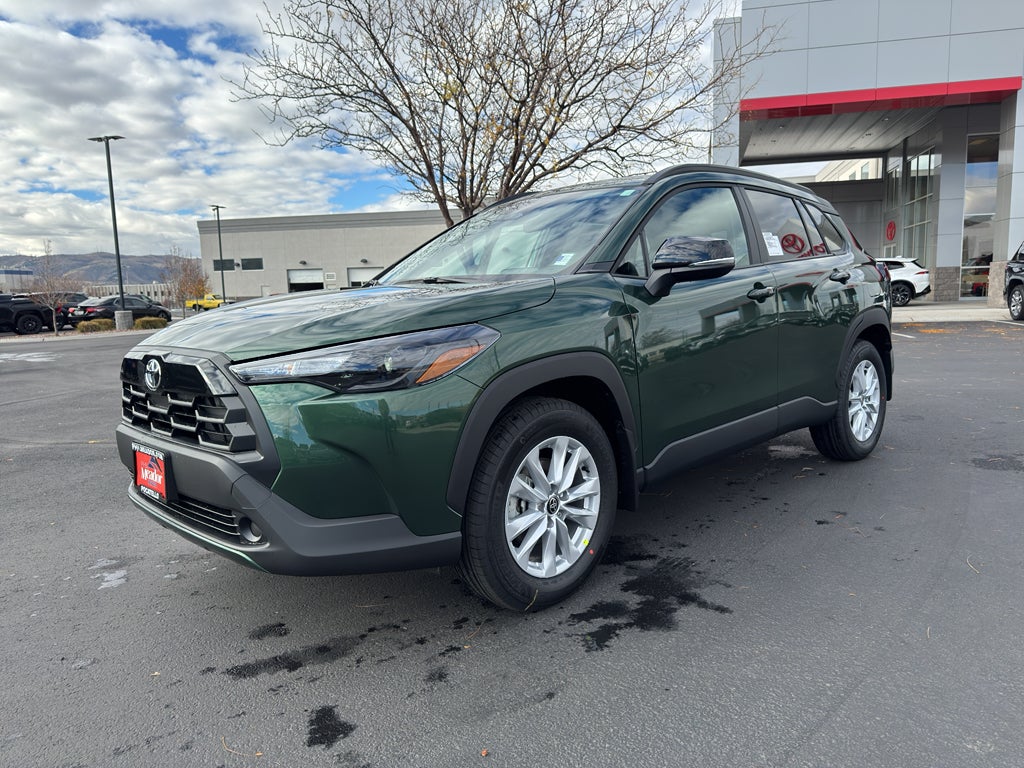 2026 Toyota Corolla Cross LE