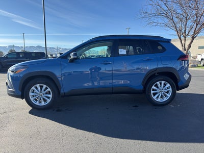 2026 Toyota Corolla Cross LE