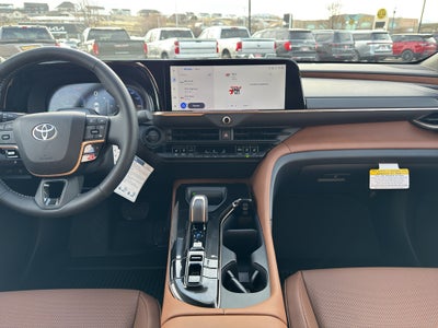 2026 Toyota Toyota Crown Signia Limited