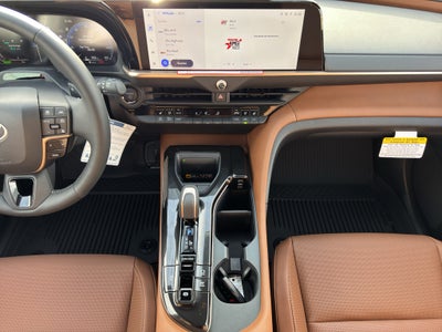 2026 Toyota Toyota Crown Signia Limited