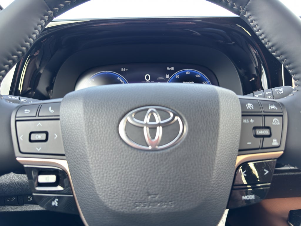 2026 Toyota Toyota Crown Signia Limited