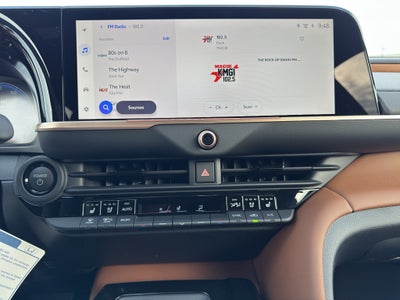 2026 Toyota Toyota Crown Signia Limited