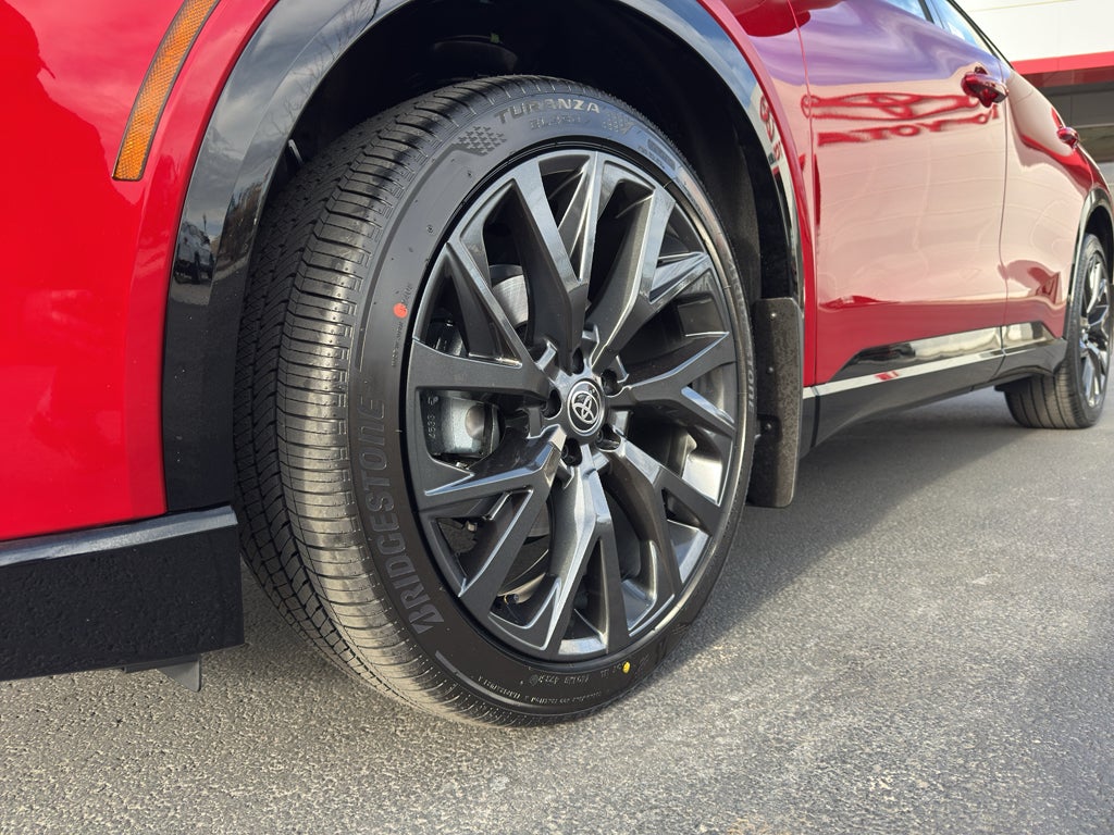 2026 Toyota Toyota Crown Signia Limited