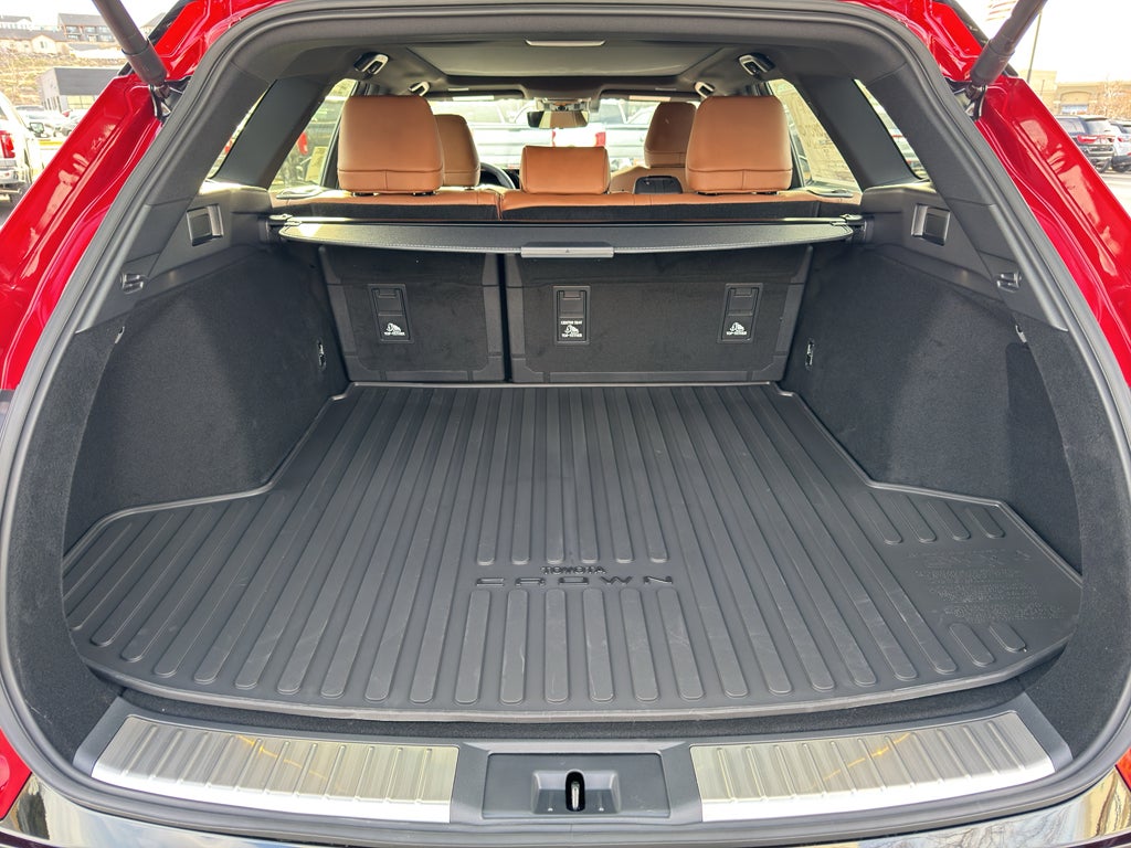 2026 Toyota Toyota Crown Signia Limited