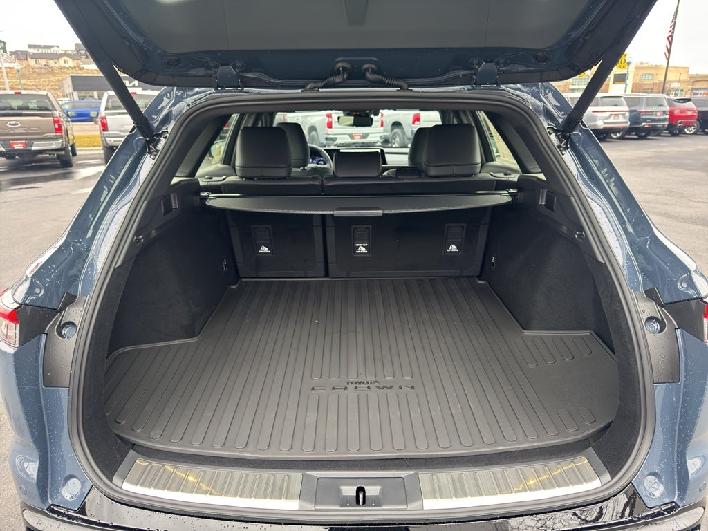 2026 Toyota Toyota Crown Signia Limited