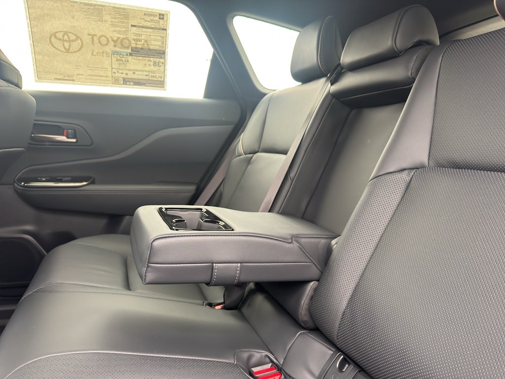 2026 Toyota Toyota Crown Signia Limited