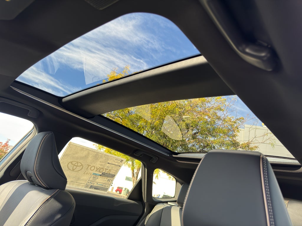 2025 Toyota Toyota Crown Signia Limited