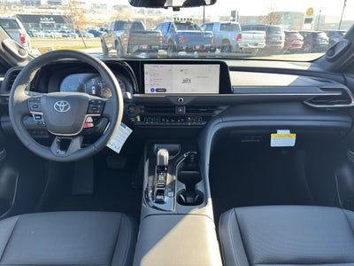 2025 Toyota Toyota Crown Signia Limited