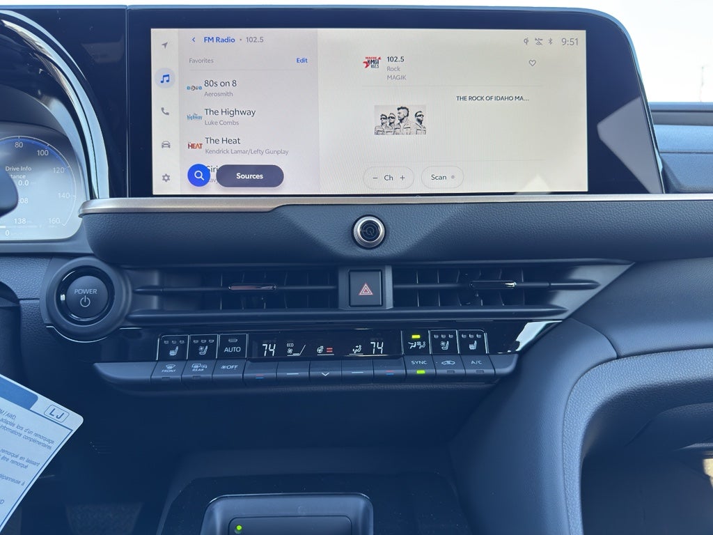 2025 Toyota Toyota Crown Signia Limited