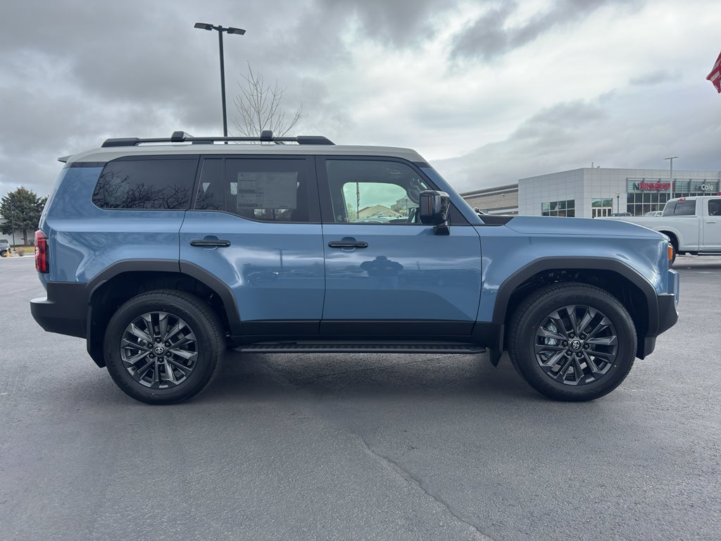 2026 Toyota Land Cruiser 4WD (Natl)