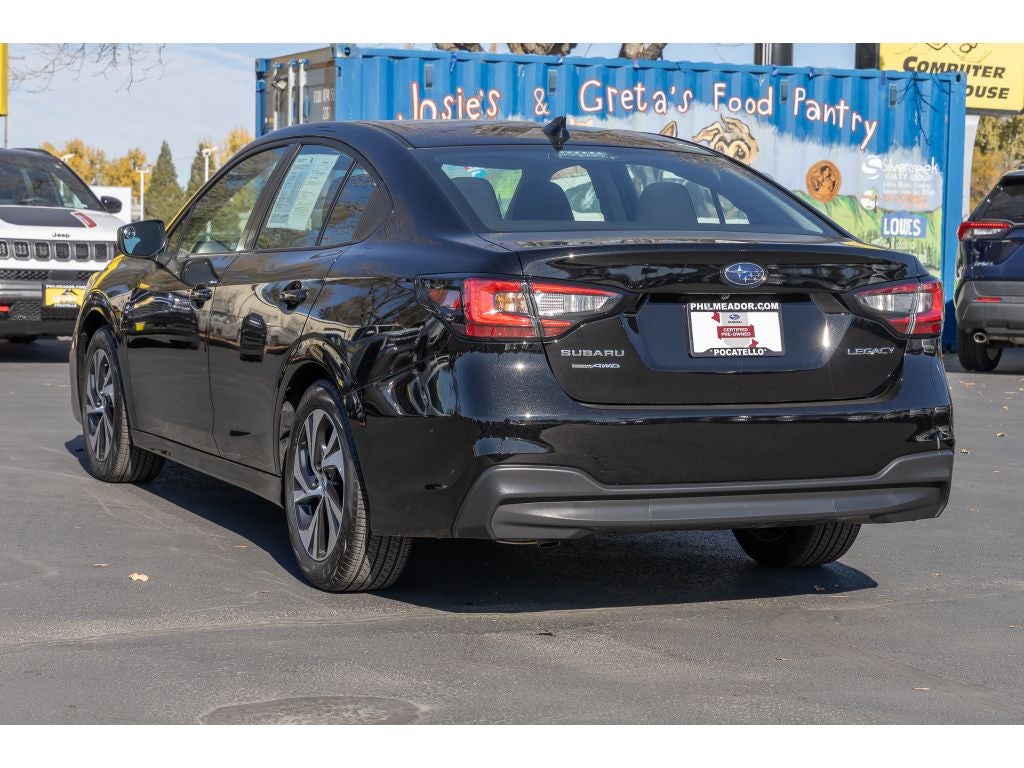 2025 Subaru Legacy Base