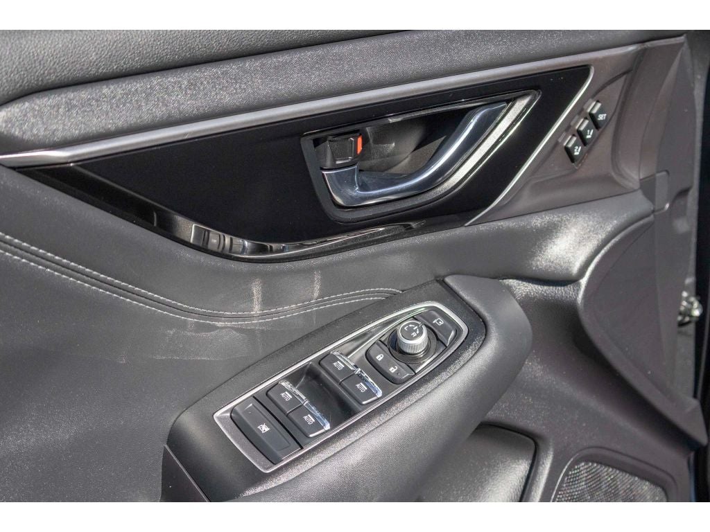 2025 Subaru Legacy Touring XT