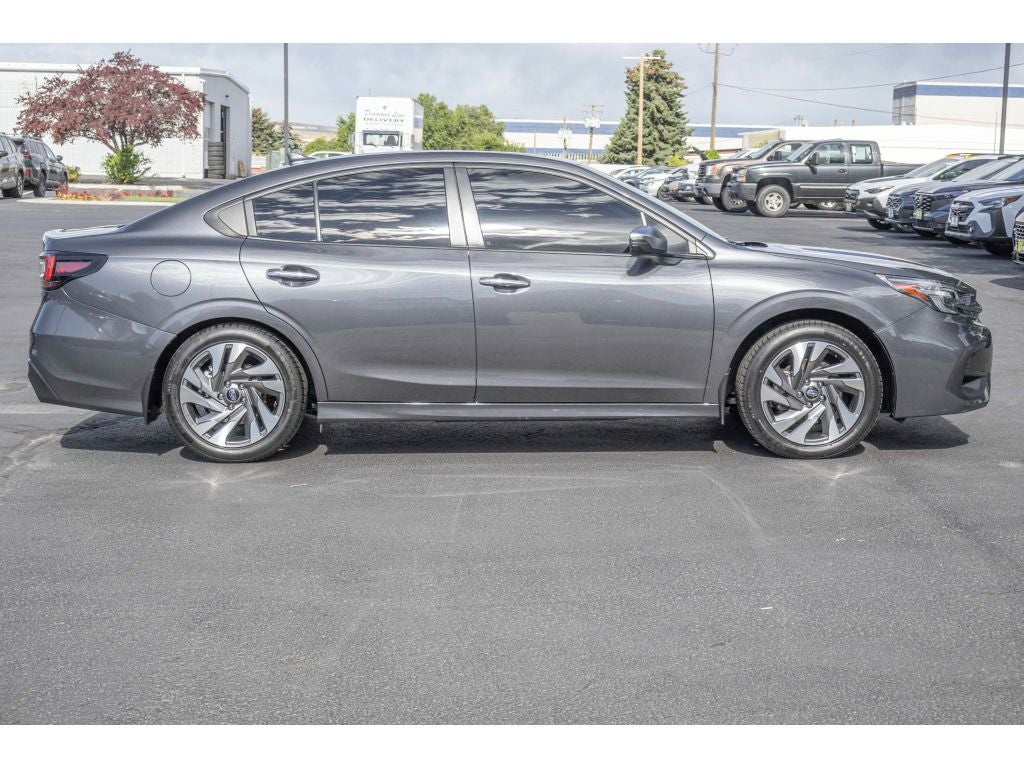2025 Subaru Legacy Touring XT