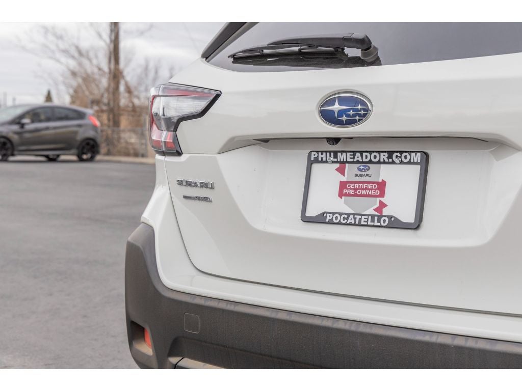 2023 Subaru Outback Premium