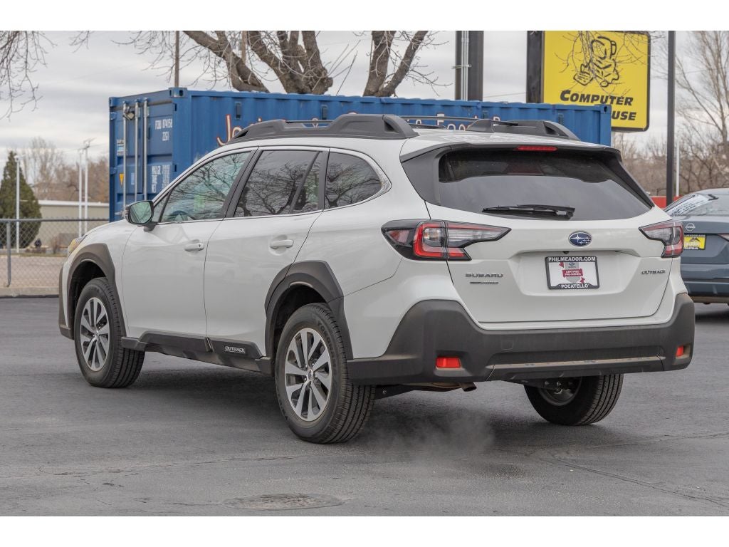 2023 Subaru Outback Premium