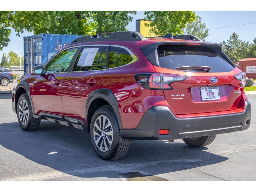 2025 Subaru Outback Premium