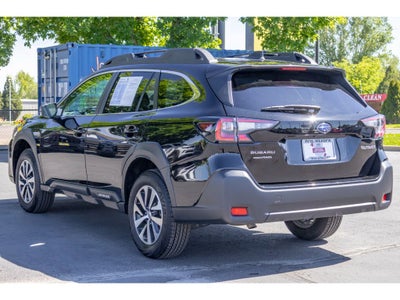 2025 Subaru Outback Premium