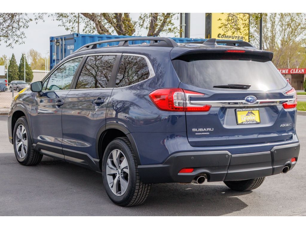 2023 Subaru Ascent Premium