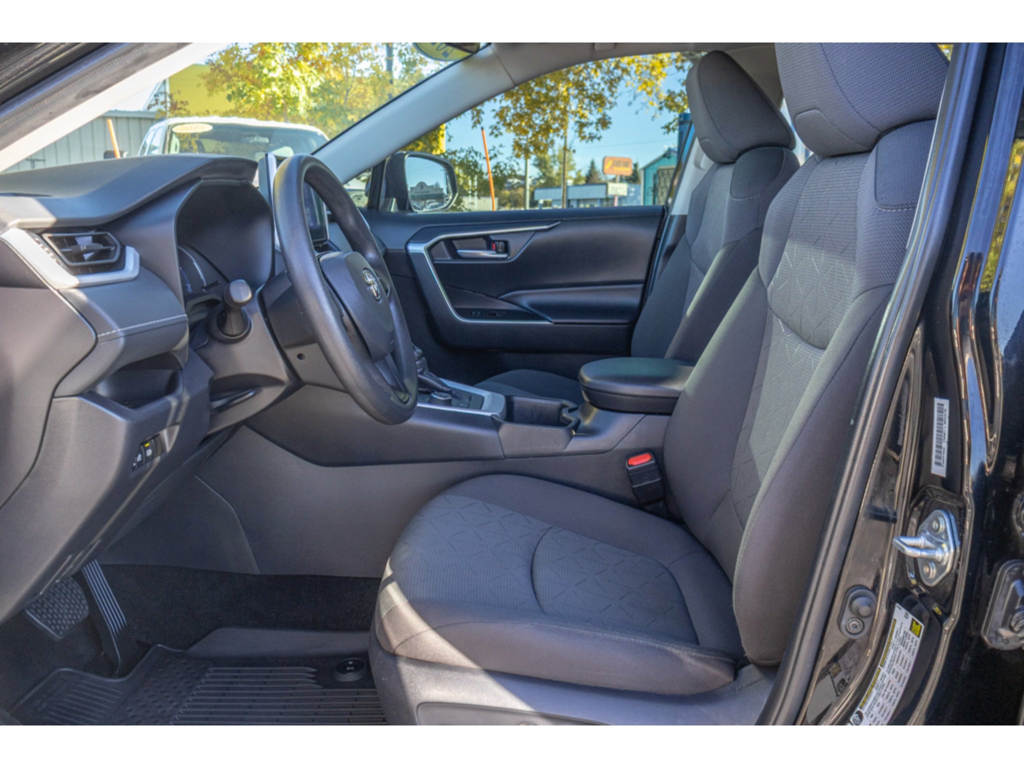 2025 Toyota RAV4 Hybrid Hybrid XLE