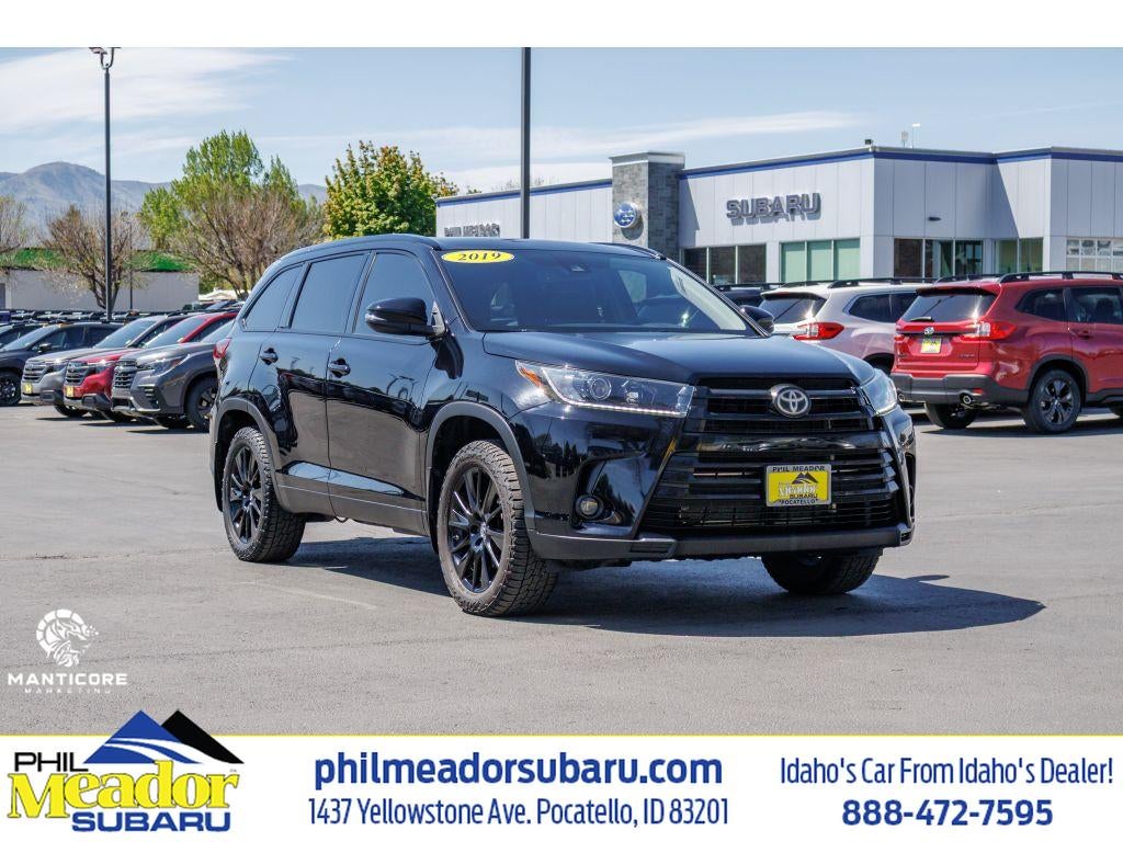 2019 Toyota Highlander SE