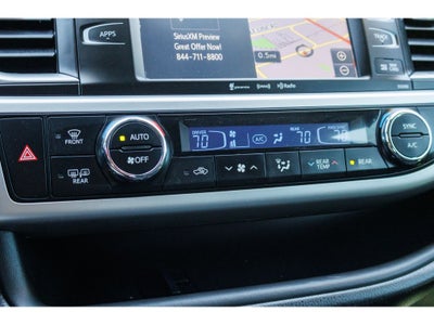 2019 Toyota Highlander SE