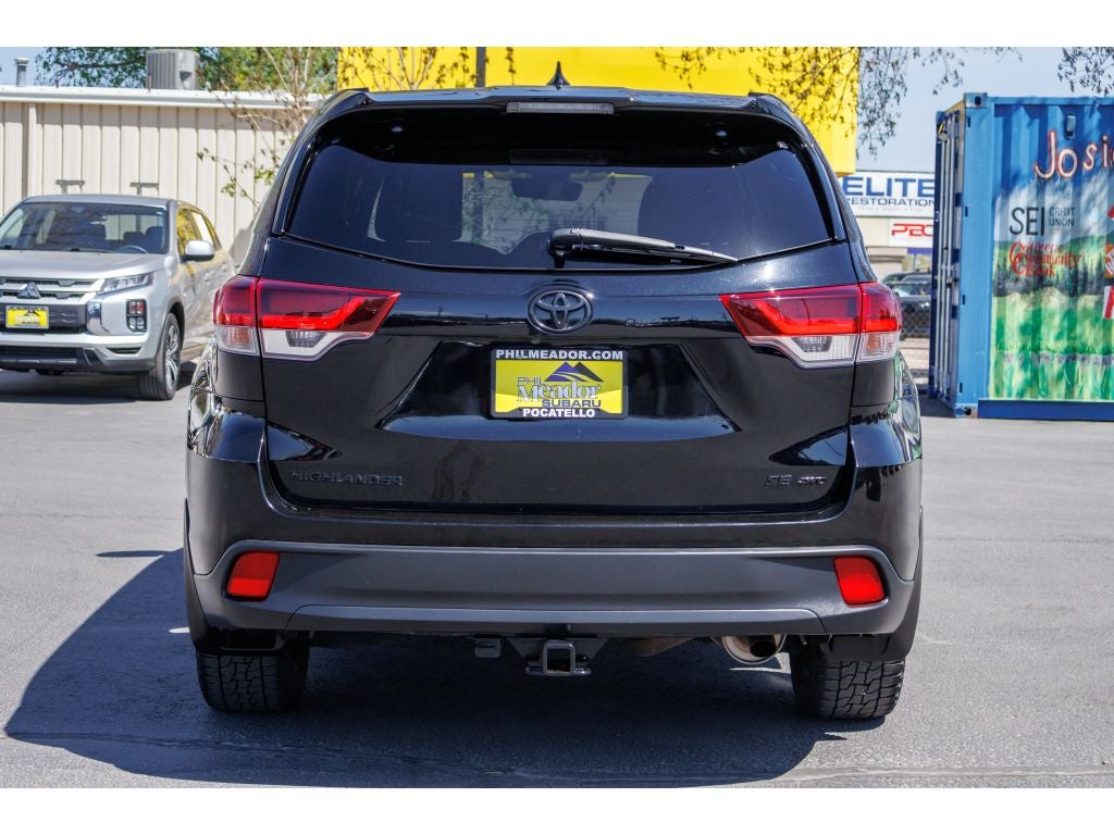 2019 Toyota Highlander SE