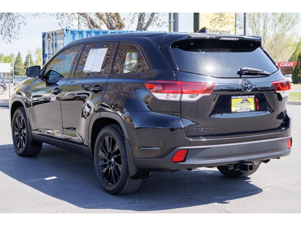 2019 Toyota Highlander SE