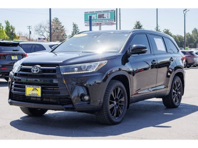 2019 Toyota Highlander SE