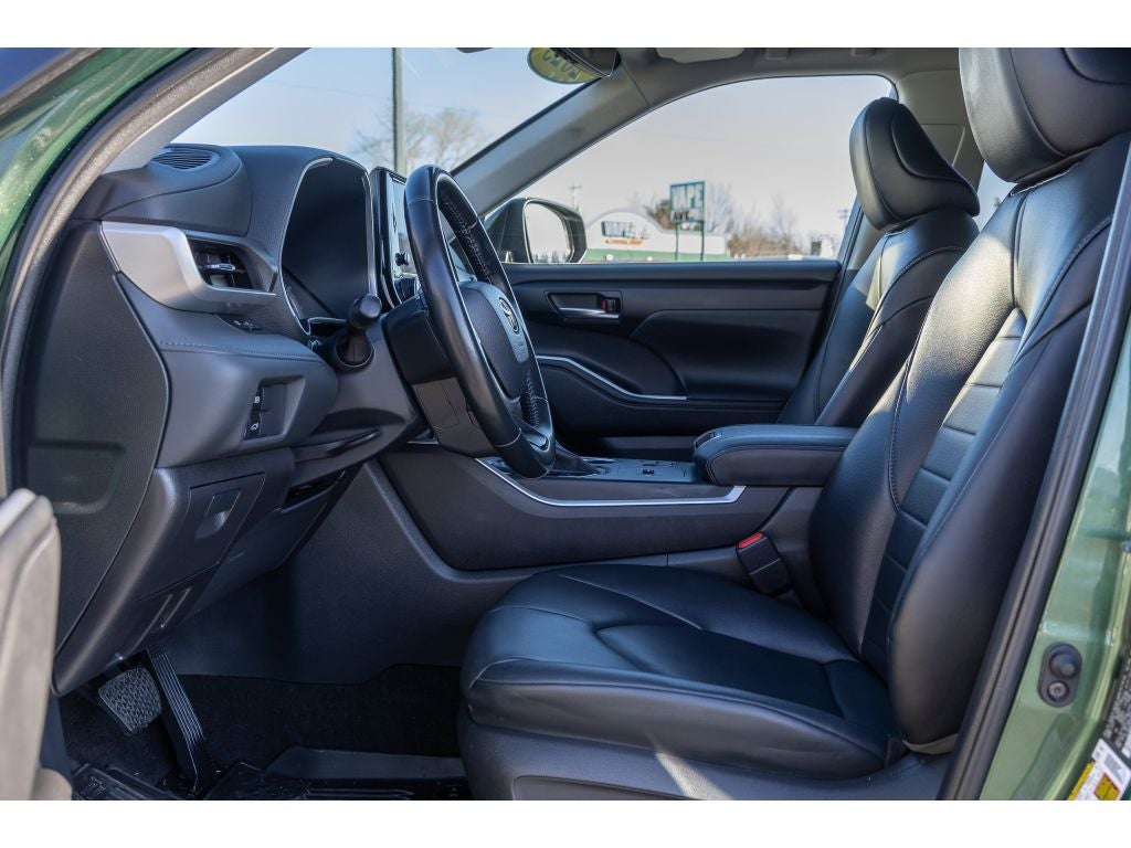 2023 Toyota Highlander Hybrid Hybrid XLE