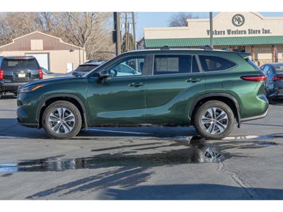 2023 Toyota Highlander Hybrid Hybrid XLE