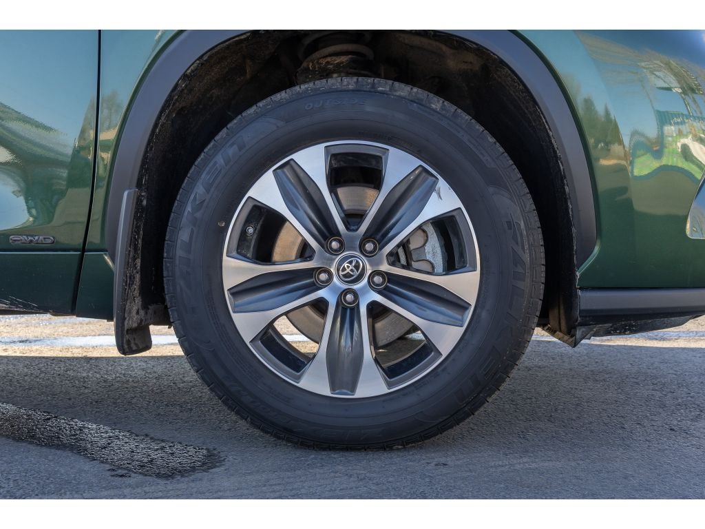 2023 Toyota Highlander Hybrid Hybrid XLE