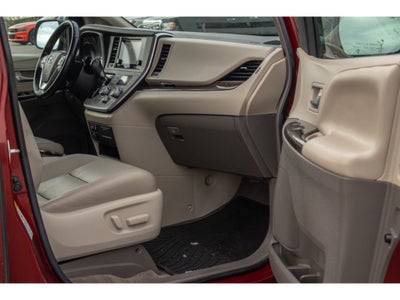 2015 Toyota Sienna XLE
