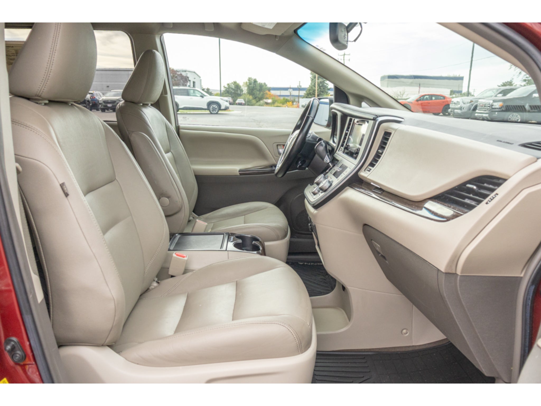 2015 Toyota Sienna XLE