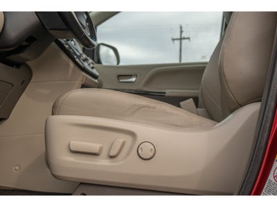 2015 Toyota Sienna XLE