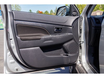 2025 Mitsubishi Outlander Sport ES