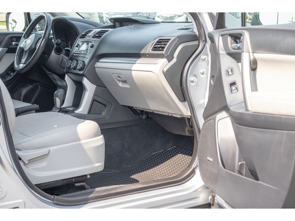 2015 Subaru Forester 2.5i Touring