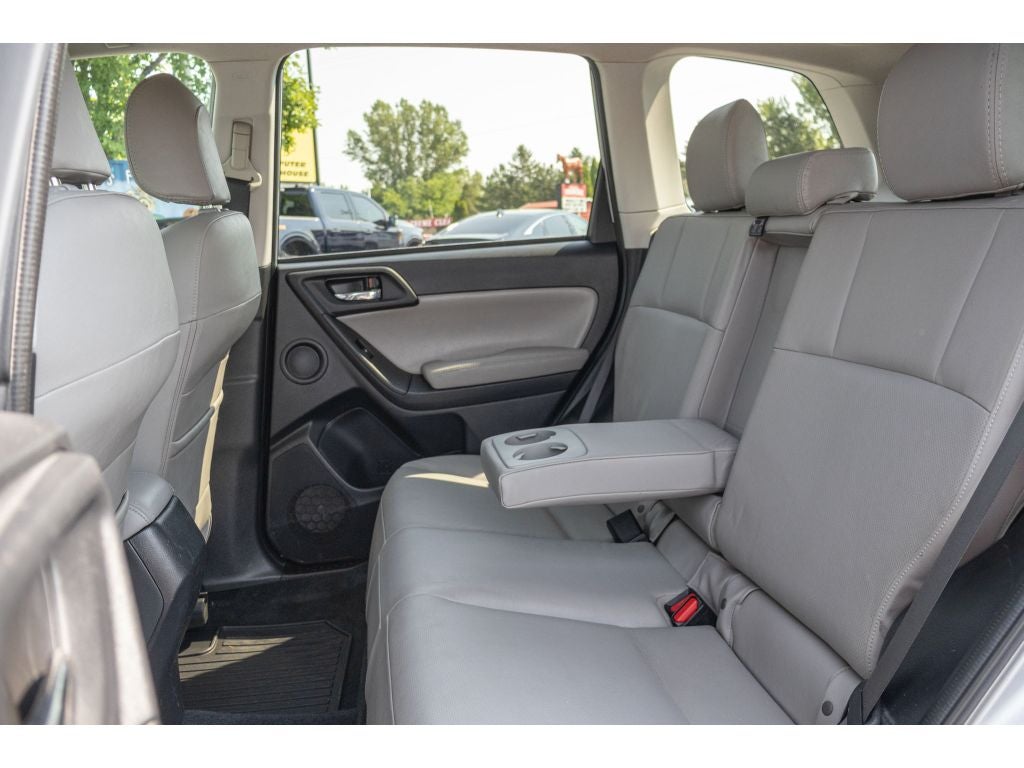 2015 Subaru Forester 2.5i Touring